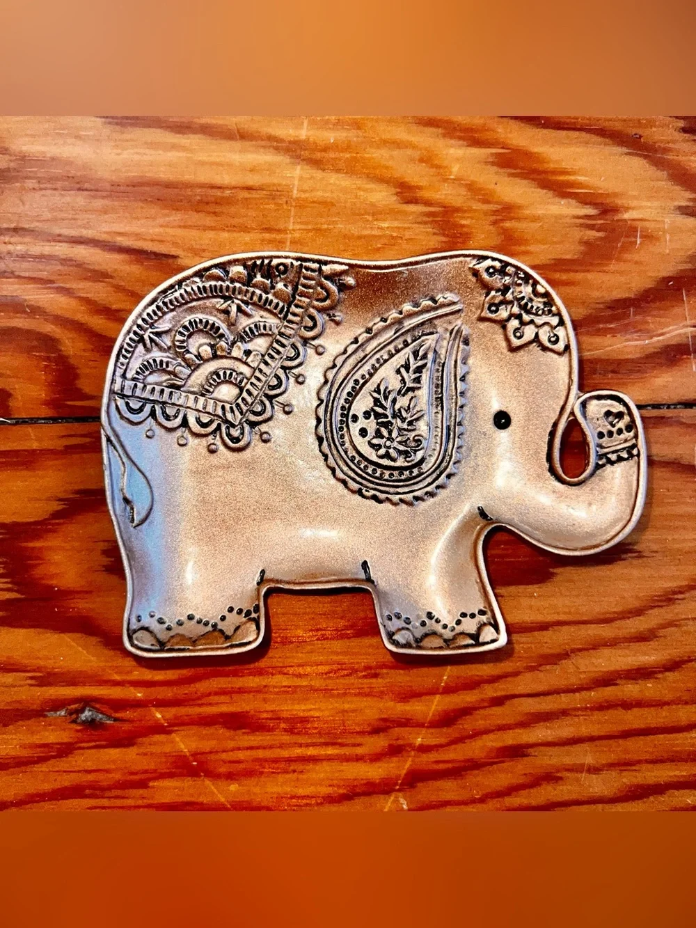 LARAINE Elephant Trinket Dish